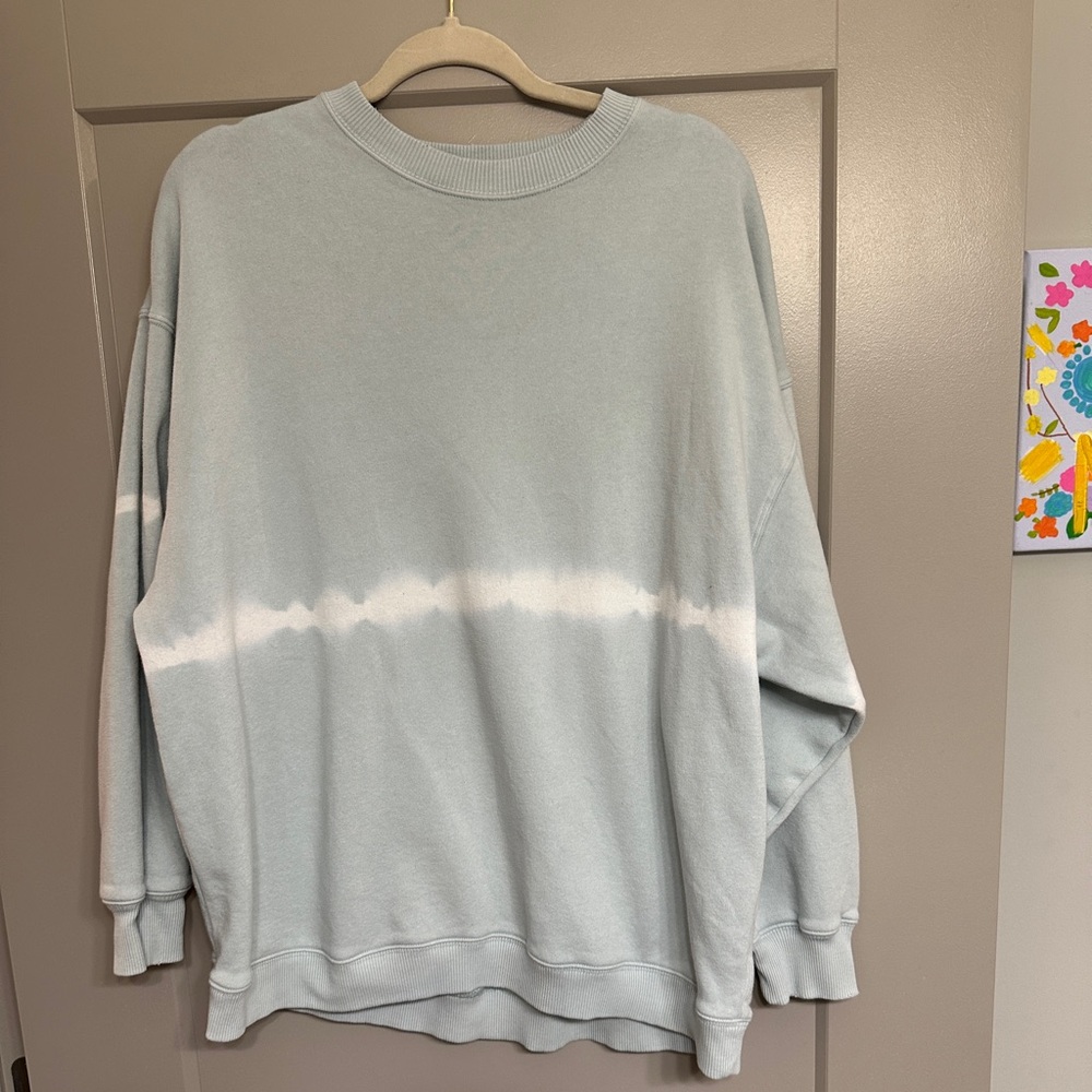 Aerie Light Blue and White Sweatshirt